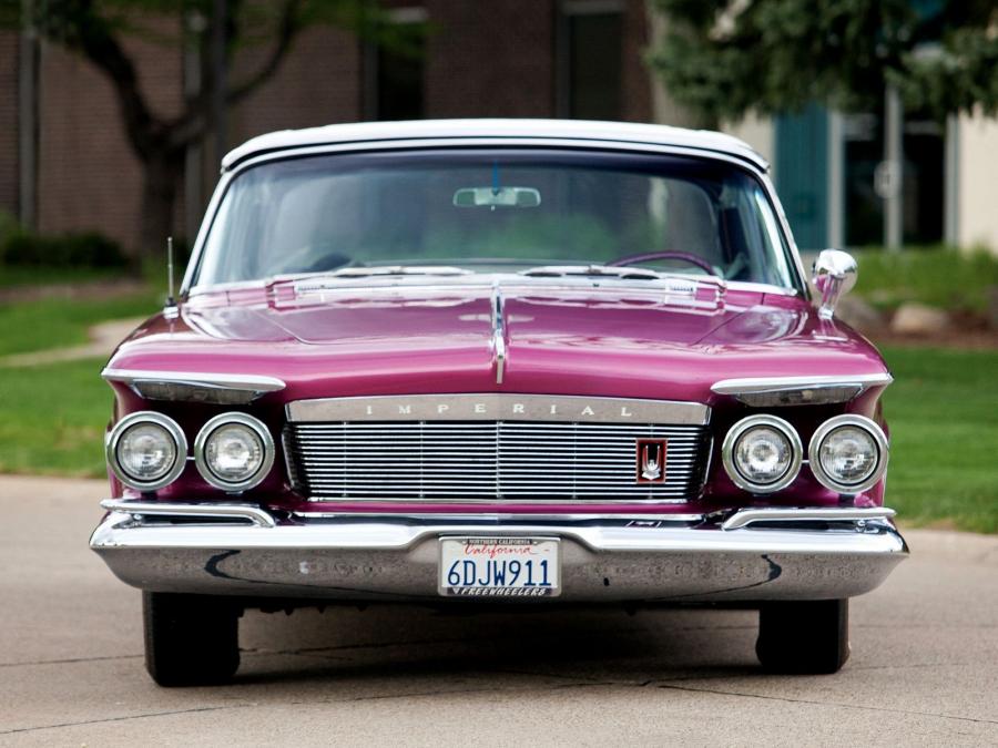  Imperial Crown Convertible (RY1-M 925) 1961 года  (фото 4 из 15)